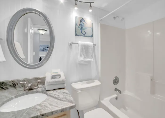 The Whaler B3 By Collection * Gulf Shores